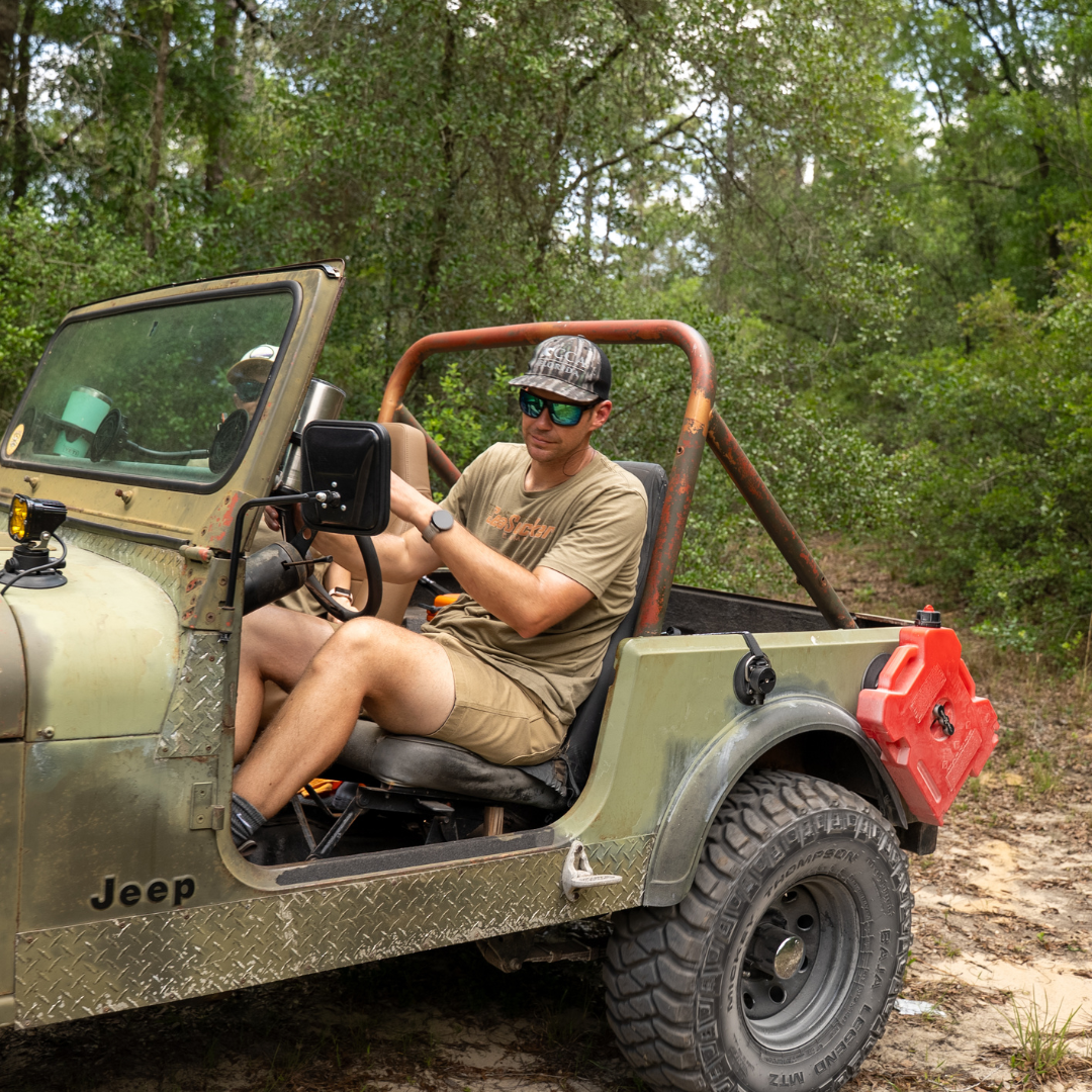 image--gasoline + water kit | RotopaX Tank Combo Kit - 4 Gallon lifestyle on jeep