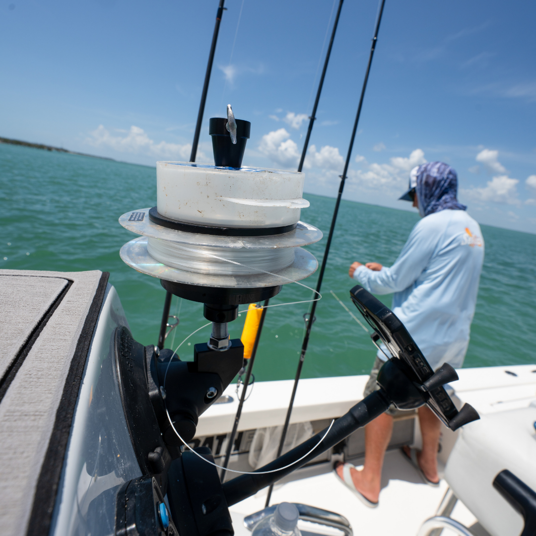 Spool Mount Leader Holder