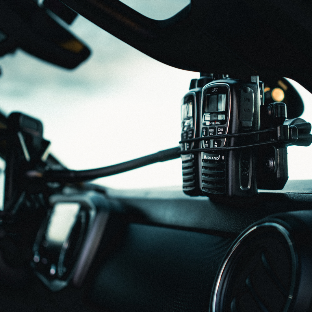Off-Road Walkie Talkie Radio Mount on Windshield