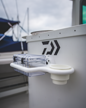 2-Cup Holder w/ Large Dry Box