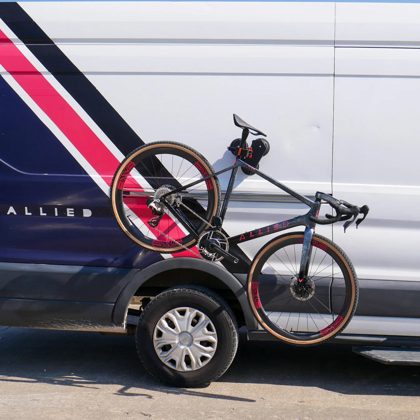Connect Air Altangle mount with bike