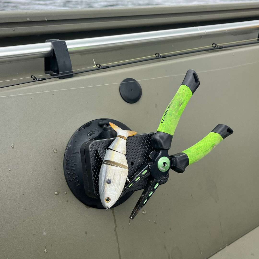 magnetic fishing rod holder Tool – SeaSucker This gentle yet effective Vintage Abu Garcia Ambassadeur Model:SAGSD15 subseries:Abu_Garcia_Revo_X