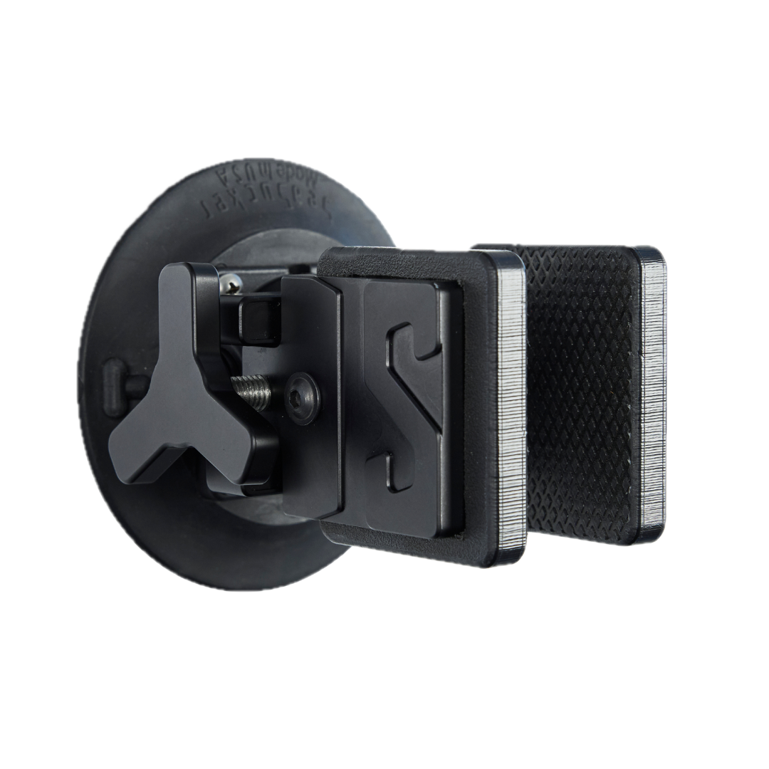 The FMJ Vice Mount studio photo