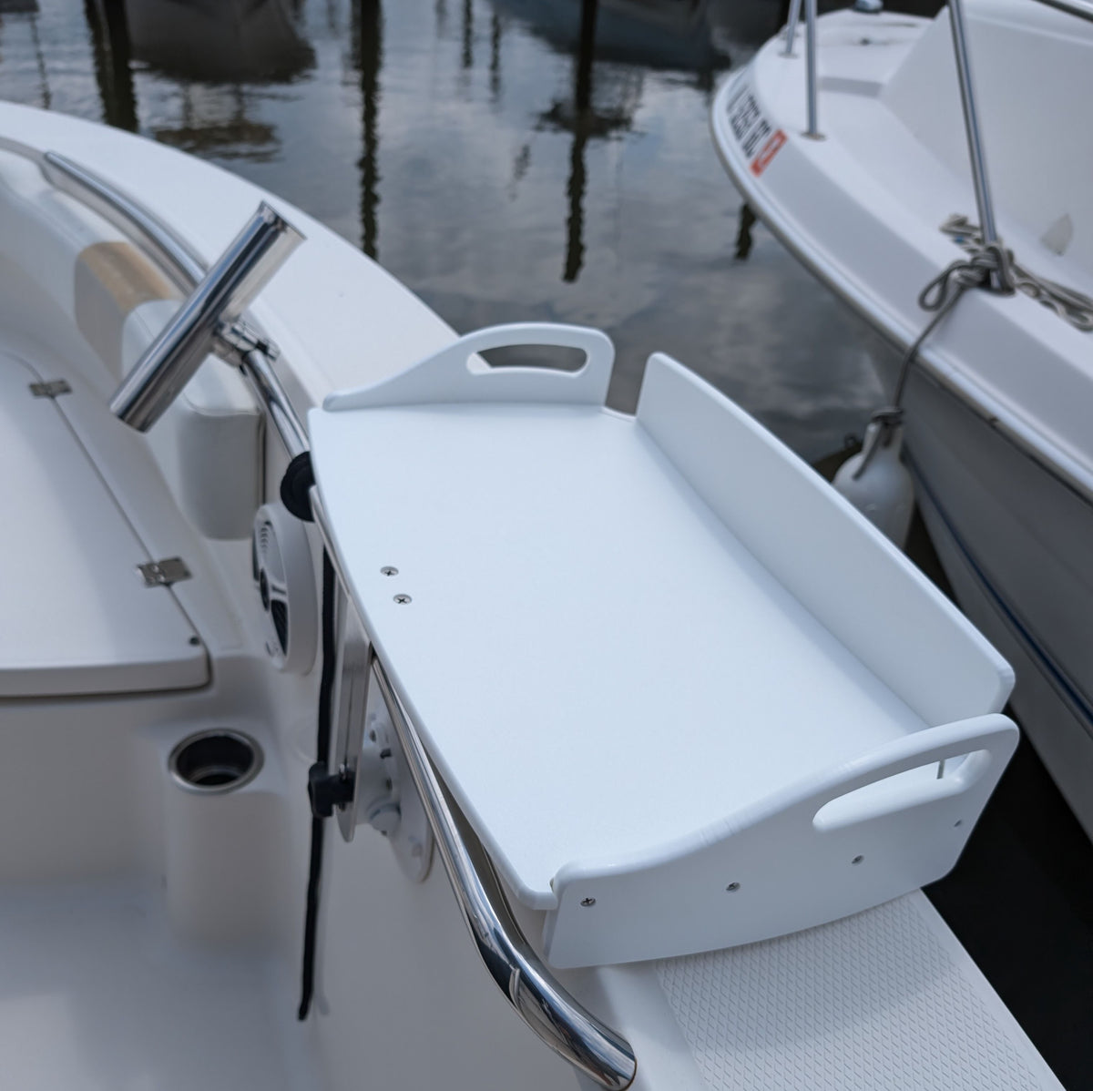 Grande table de découpe - Support en "L"