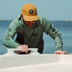 Heavy-Duty Handle in White from SeaSucker